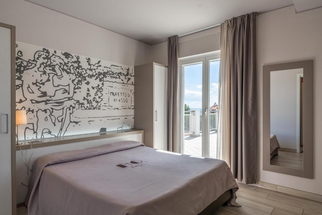 Hotel Residence Garden Alassio Buitenkant foto