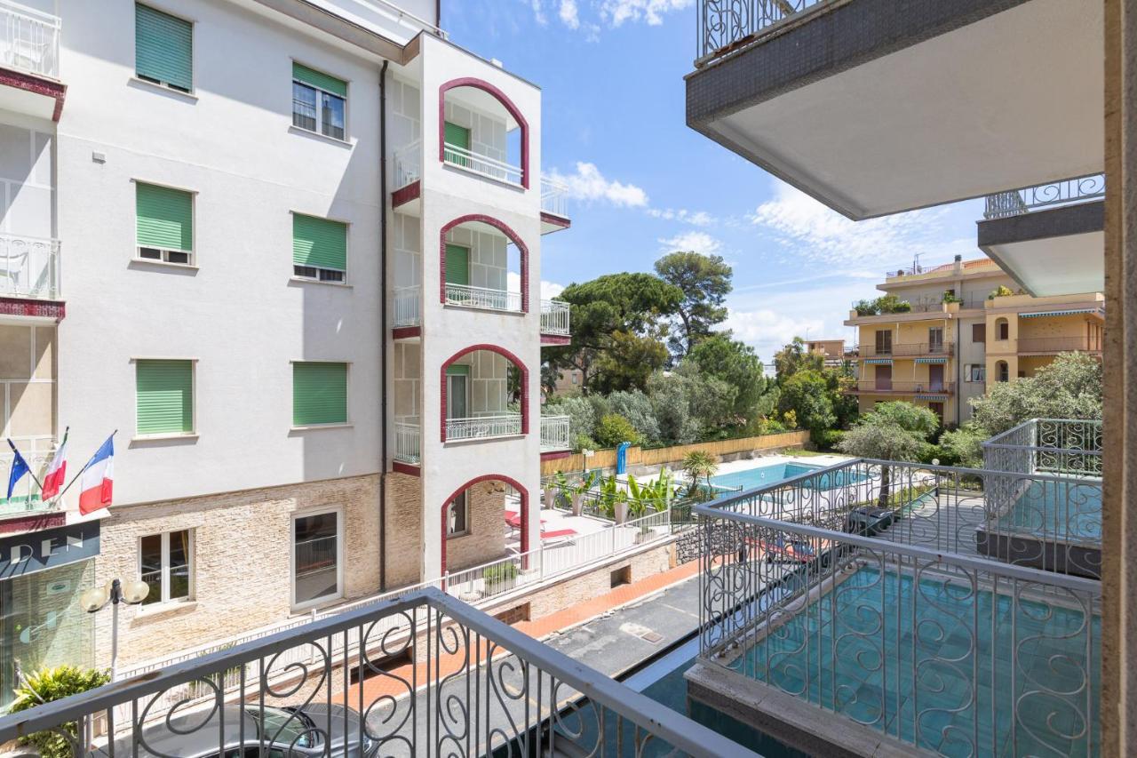 Hotel Residence Garden Alassio Buitenkant foto