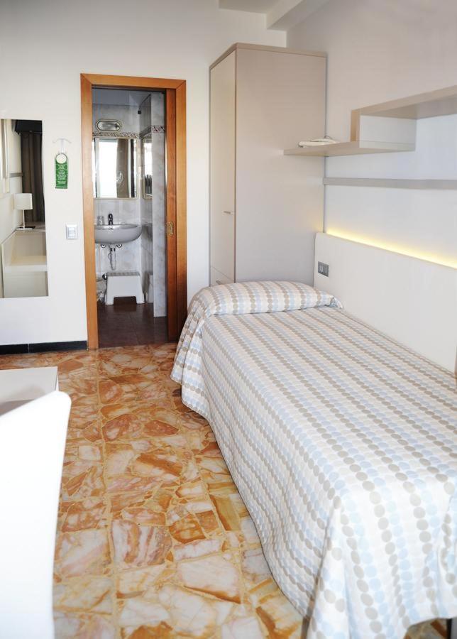 Hotel Residence Garden Alassio Buitenkant foto